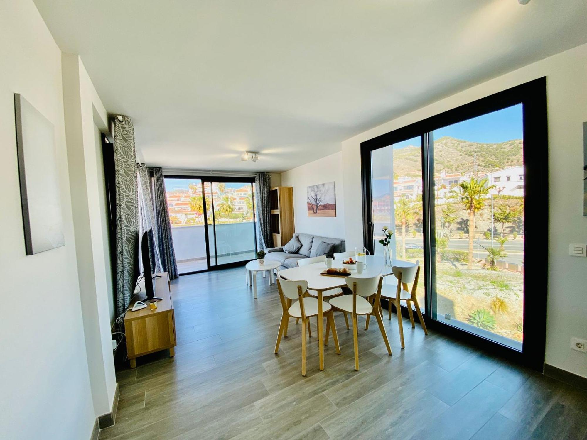 Royal Palm 22 Luxurious 3 Bedroom Penthouse Nerja Buitenkant foto